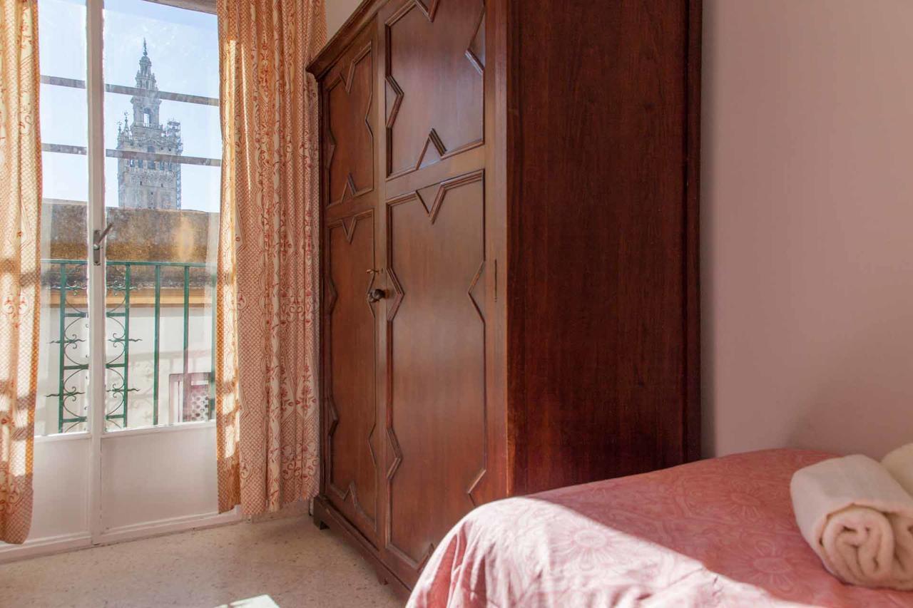 Apartamento Catedral Севиля Екстериор снимка