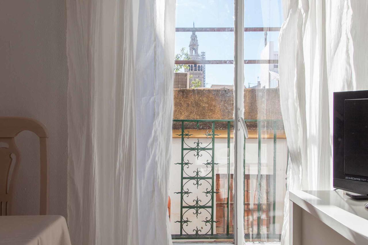 Apartamento Catedral Севиля Екстериор снимка