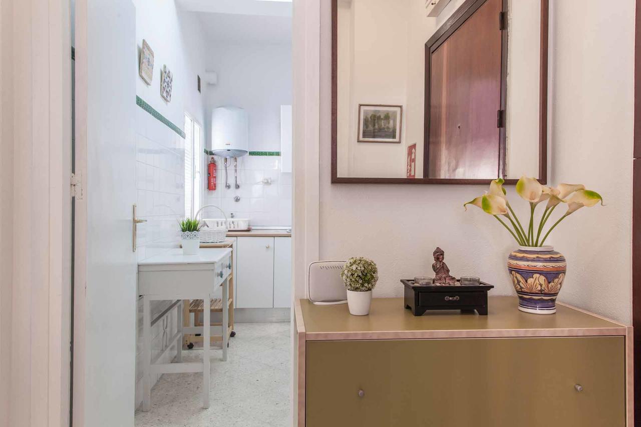 Apartamento Catedral Севиля Екстериор снимка
